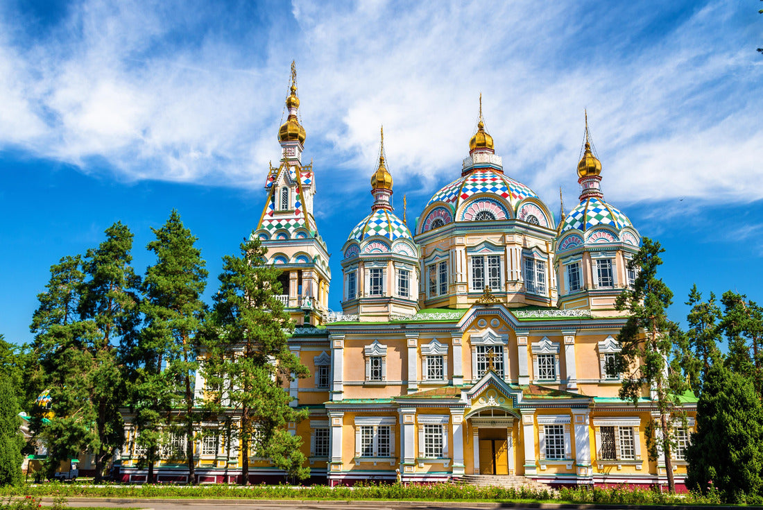 Noah Jigsaw Puzzle The Ascension Cathedral, a Russian Orthodox cathedral located in Panfilov Park of Almaty, Kazakhstan 2000 pieces