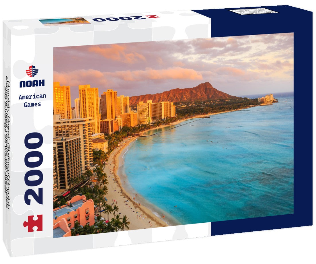 Honolulu, Hawaii. Skyline of Honolulu, Diamond Head volcano with the hotels and buildings on Waikiki beach 2000pc Puzzle
