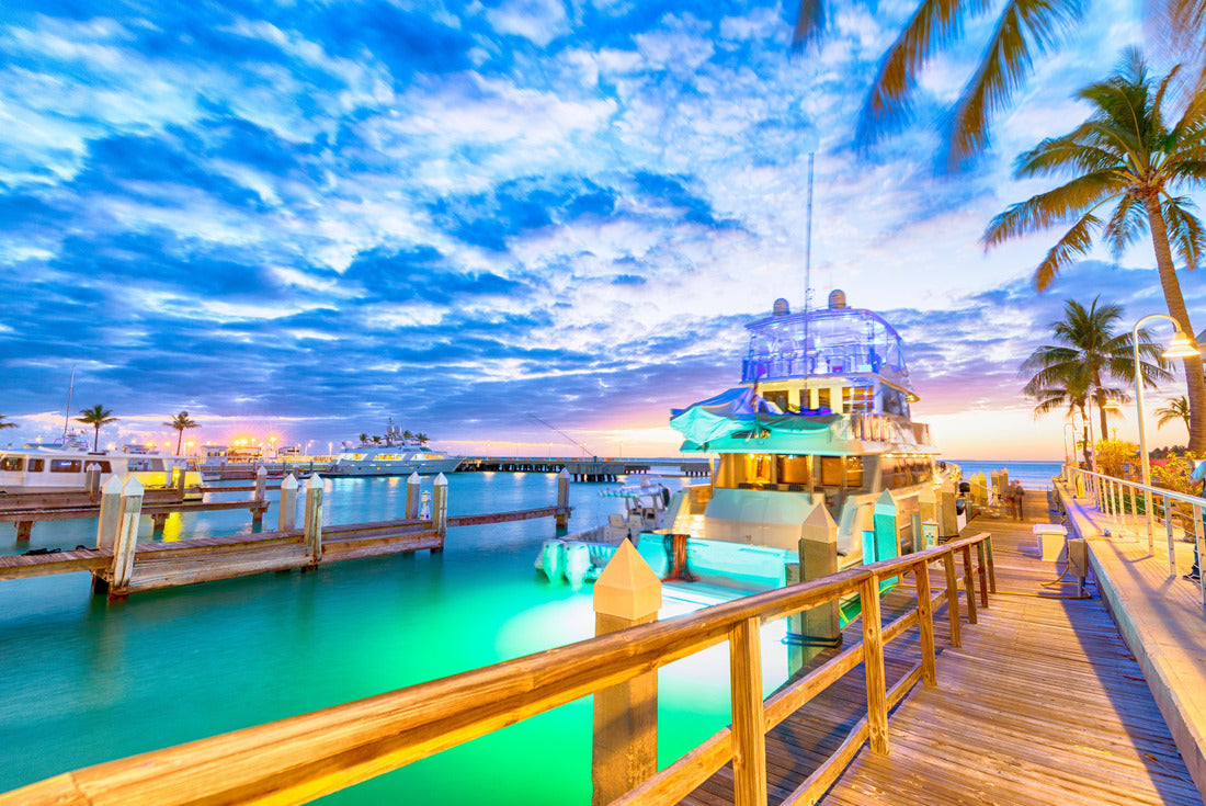 Sunset over Key West, Florida. Wooden bridge at the harbor 2000pc Puzzle