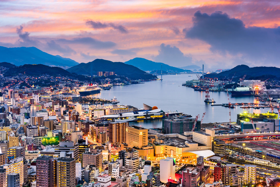 Nagasaki, Japan skyline at dusk 2000pc Puzzle