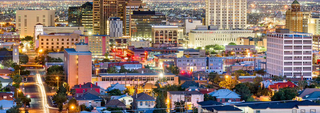 Noah Jigsaw Puzzle El Paso, Texas, USA downtown city skyline at dusk with Juarez, Mexico in the distance panorama 1000 pieces