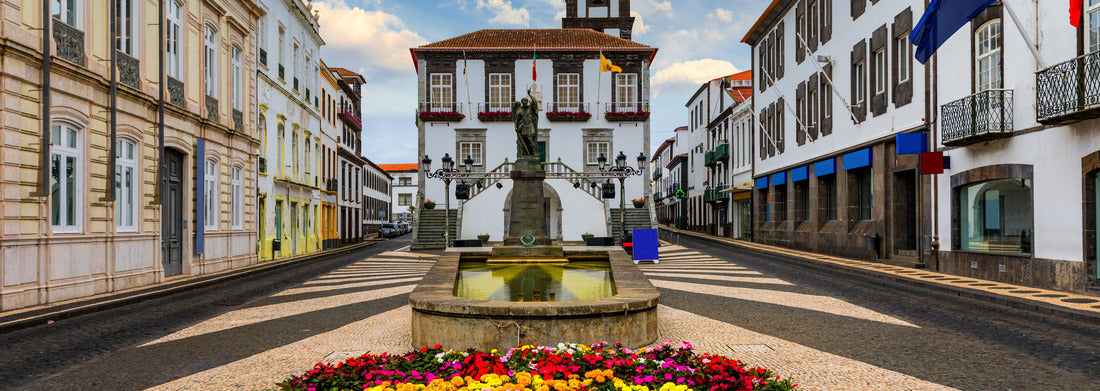 Noah Jigsaw Puzzle Town hall in Ponta Delgada, Azores, Portugal. Ponta Delgada City Hall with clock tower in the capital of the Azores panorama 1000 pieces