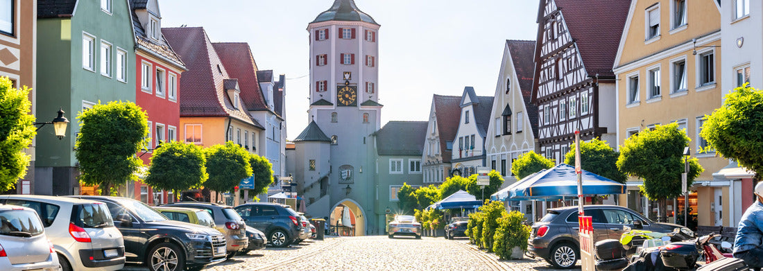 Noah Jigsaw Puzzle Tower “Untere Tor” in Guenzburg, Bavaria, Germany panorama 1000 pieces