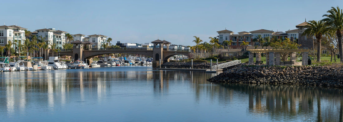Noah Jigsaw Puzzle Day time view of the coastal skyline of Oxnard, California, USA panorama 1000 pieces