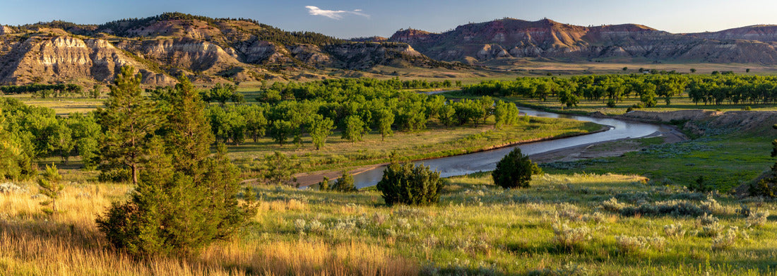 The Powder River in Powder River County, Montana, USA 1000pc Panoramic Puzzle