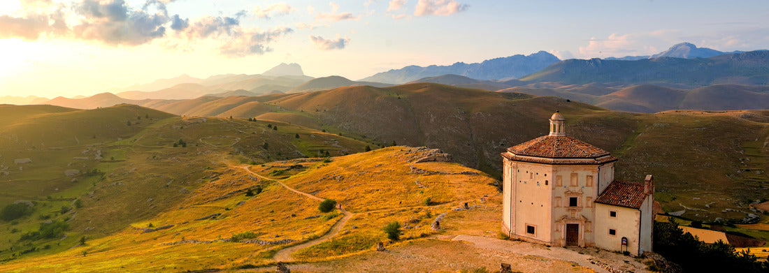 Noah Jigsaw Puzzle Summer sunset over the church of Santa Maria Della Pietà near the castle of Rocca Calascio in Abruzzo, Italy panorama 1000 pieces