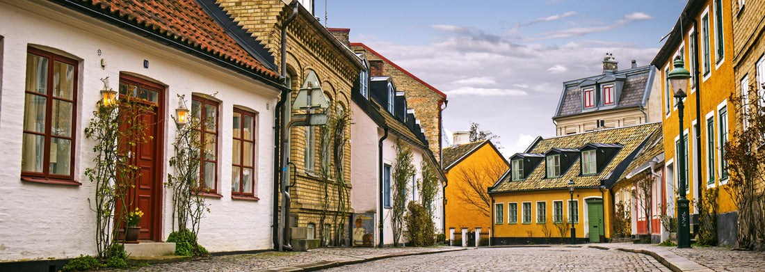 Noah Jigsaw Puzzle A street with old buildings in the center of Lund, Sweden panorama 1000 pieces