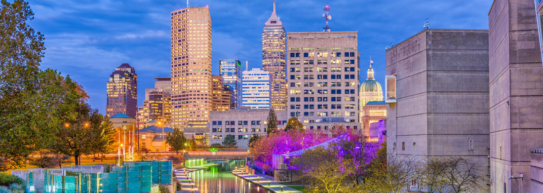 Noah Jigsaw Puzzle Indianapolis, Indiana, USA skyline at Canal Walk panorama 1000 pieces