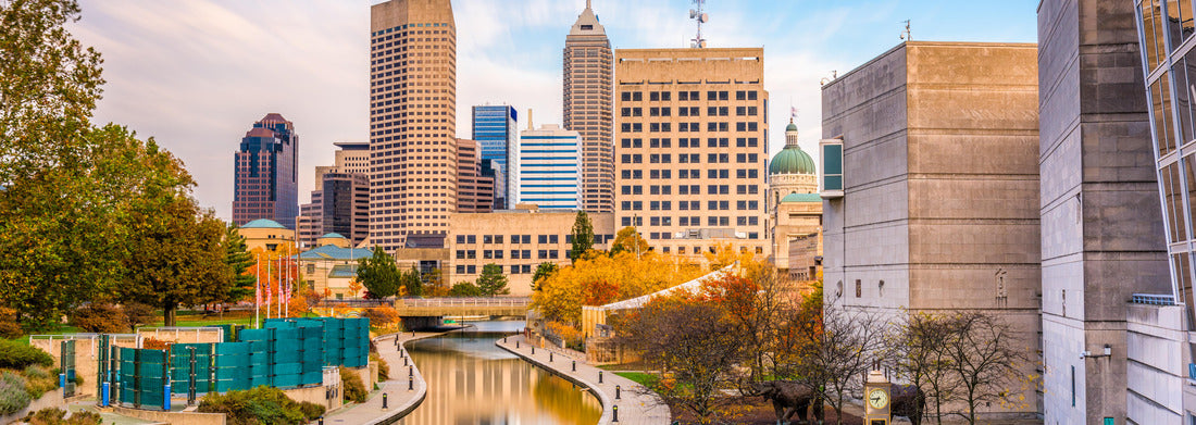 Noah Jigsaw Puzzle Indianapolis, Indiana, USA downtown skyline over the river walk panorama 1000 pieces