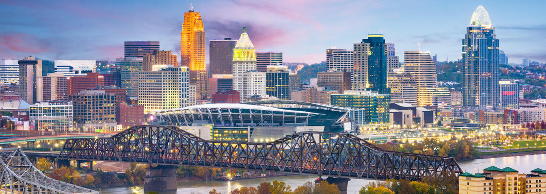 Noah Jigsaw Puzzle Cincinnati, Ohio, USA skyline on the river at dusk panorama 1000 pieces