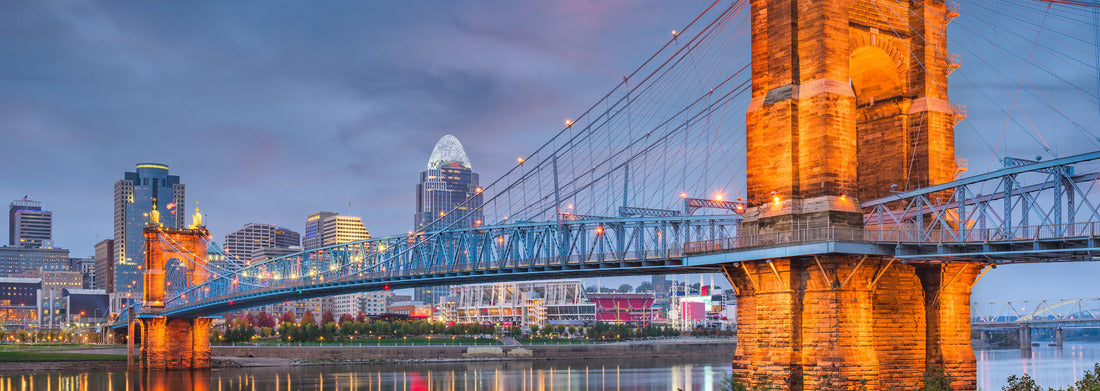 Noah Jigsaw Puzzle Cincinnati, Ohio, USA skyline on the river at dusk panorama 1000 pieces