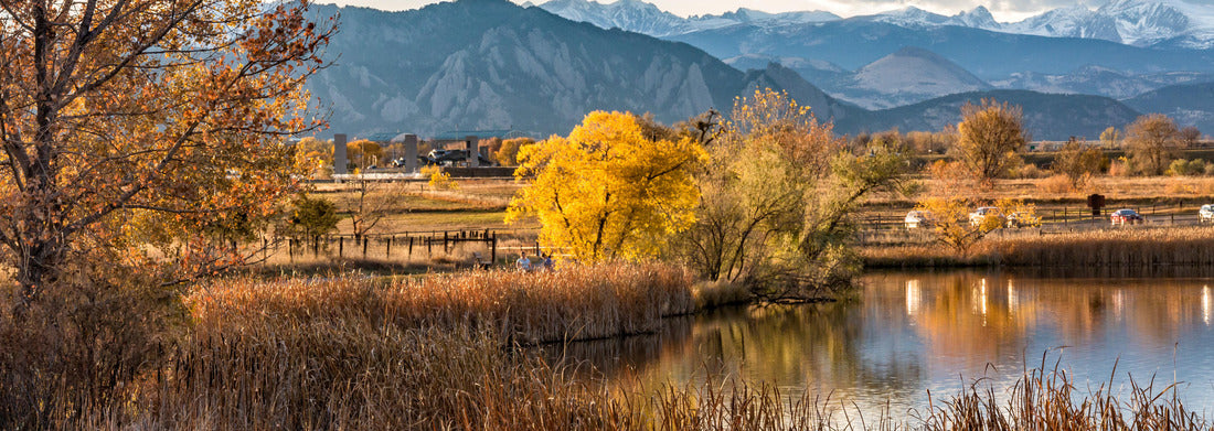 Noah Jigsaw Puzzle The Flatirons and Front Range of the Rocky Mountains Reflected in Stearns Lake in Autumn in Broomfield, Colorado panorama 1000 pieces