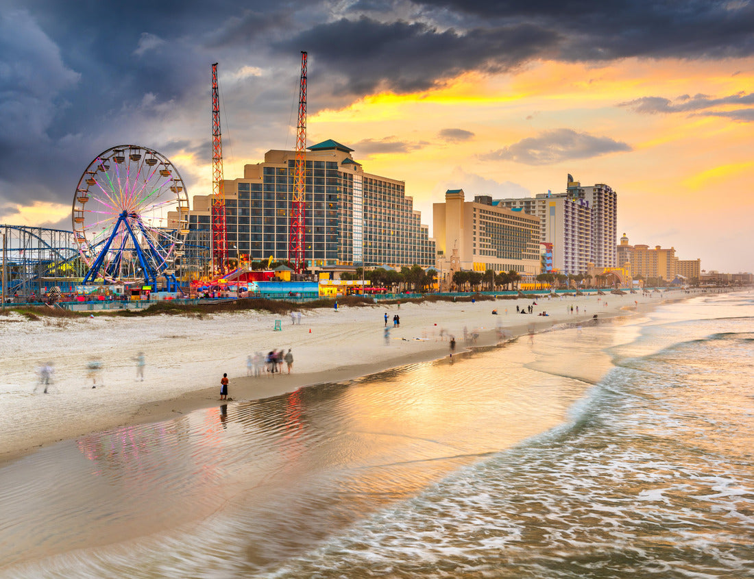 Noah Jigsaw Puzzle Daytona Beach, Florida, USA beachfront skyline at dusk 1000 pieces