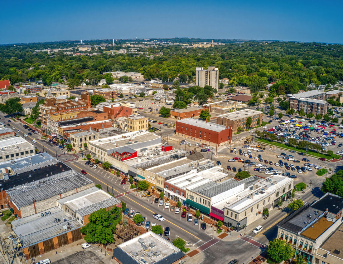 Noah Jigsaw Puzzle Aerial View of the College Town of Manhattan, Kansas in Summer 1000 pieces