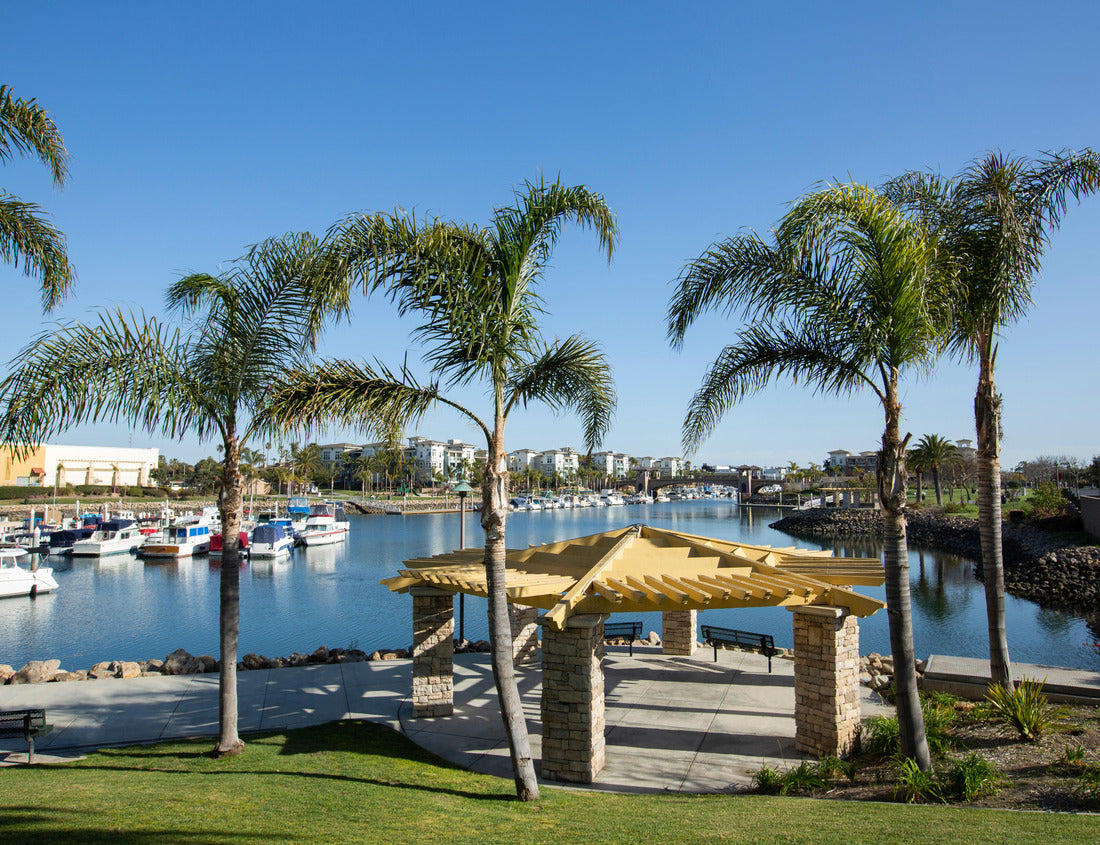 Noah Jigsaw Puzzle Day time view of the coastal skyline of Oxnard, California, USA 1000 pieces