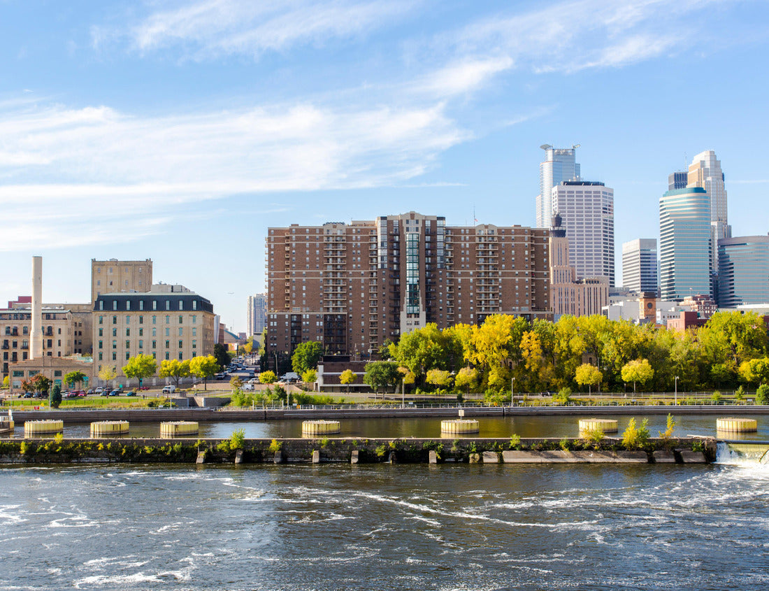Noah Jigsaw Puzzle Beautiful Downtown Minneapolis MN, overlooking Mississippi River 1000 pieces