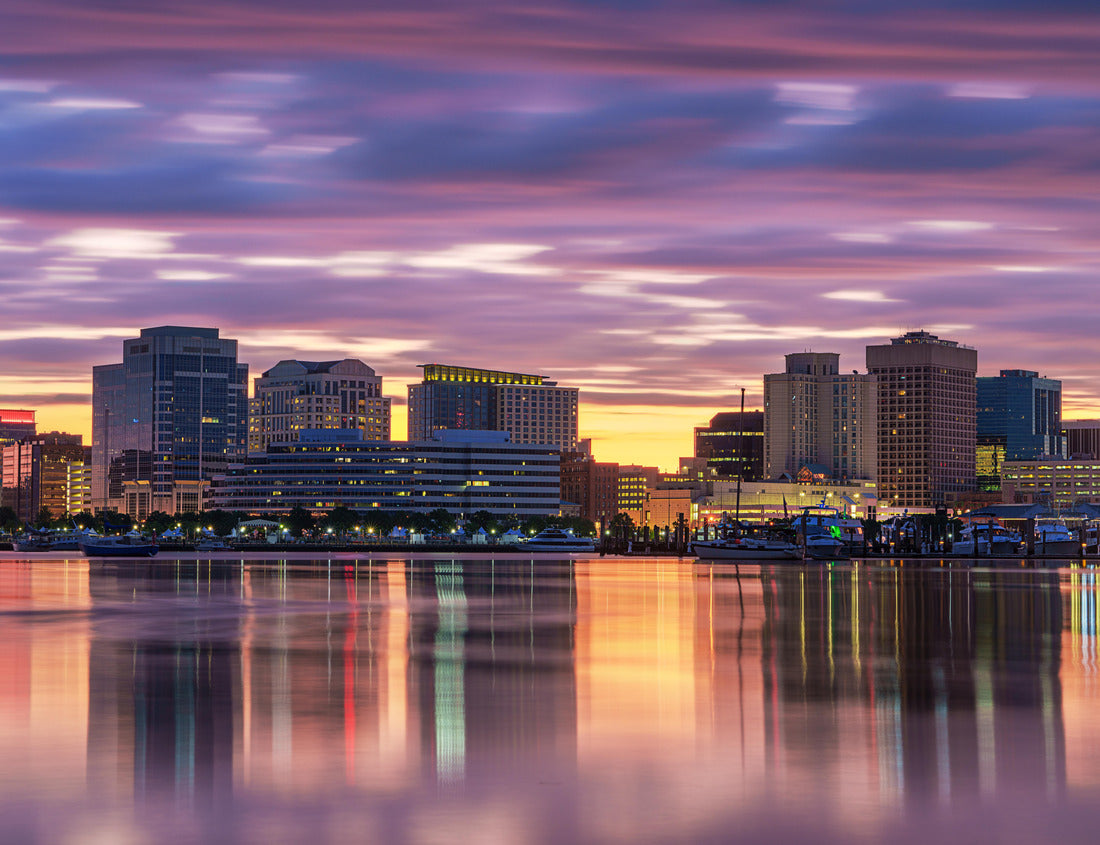Noah Jigsaw Puzzle Norfolk, Virginia, USA downtown city skyline with dramatic morning clouds on the Elizabeth River 1000 pieces