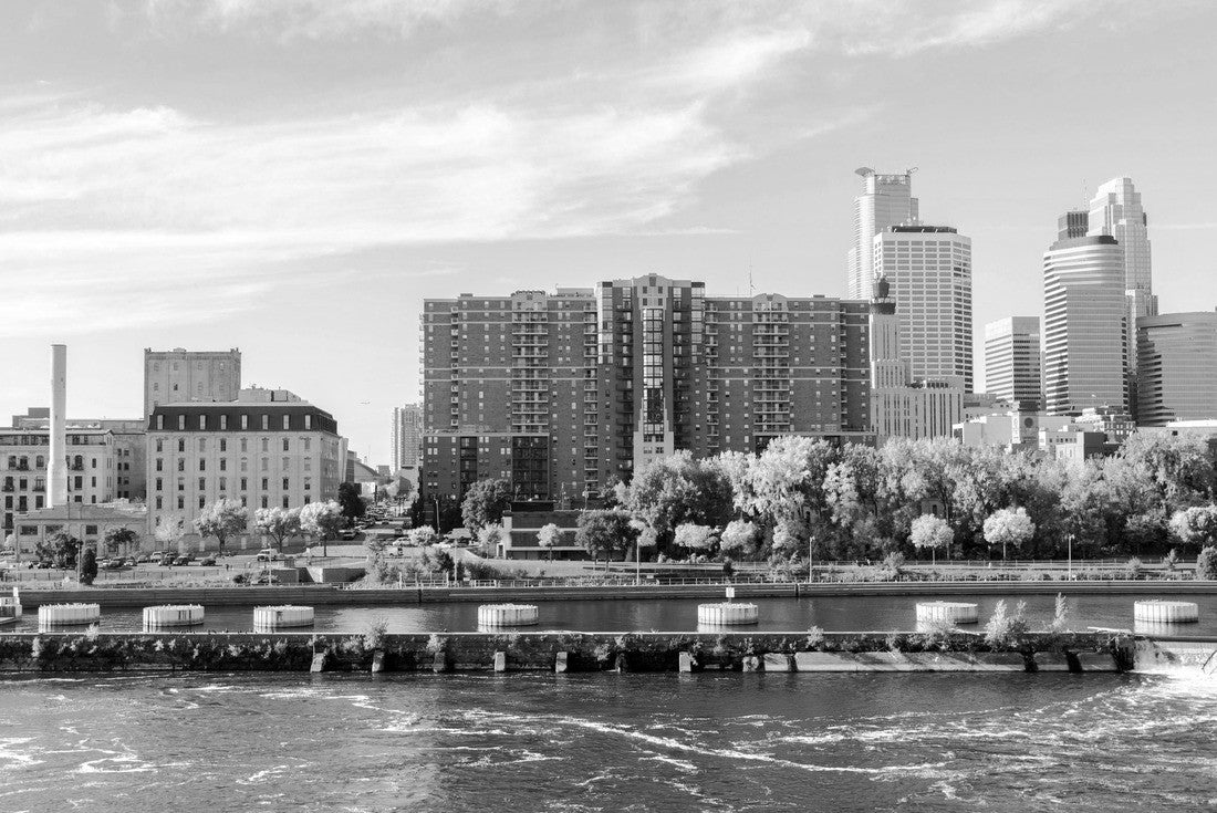 Noah Jigsaw Puzzle Beautiful Downtown Minneapolis MN, overlooking Mississippi River in black white 2000 pieces