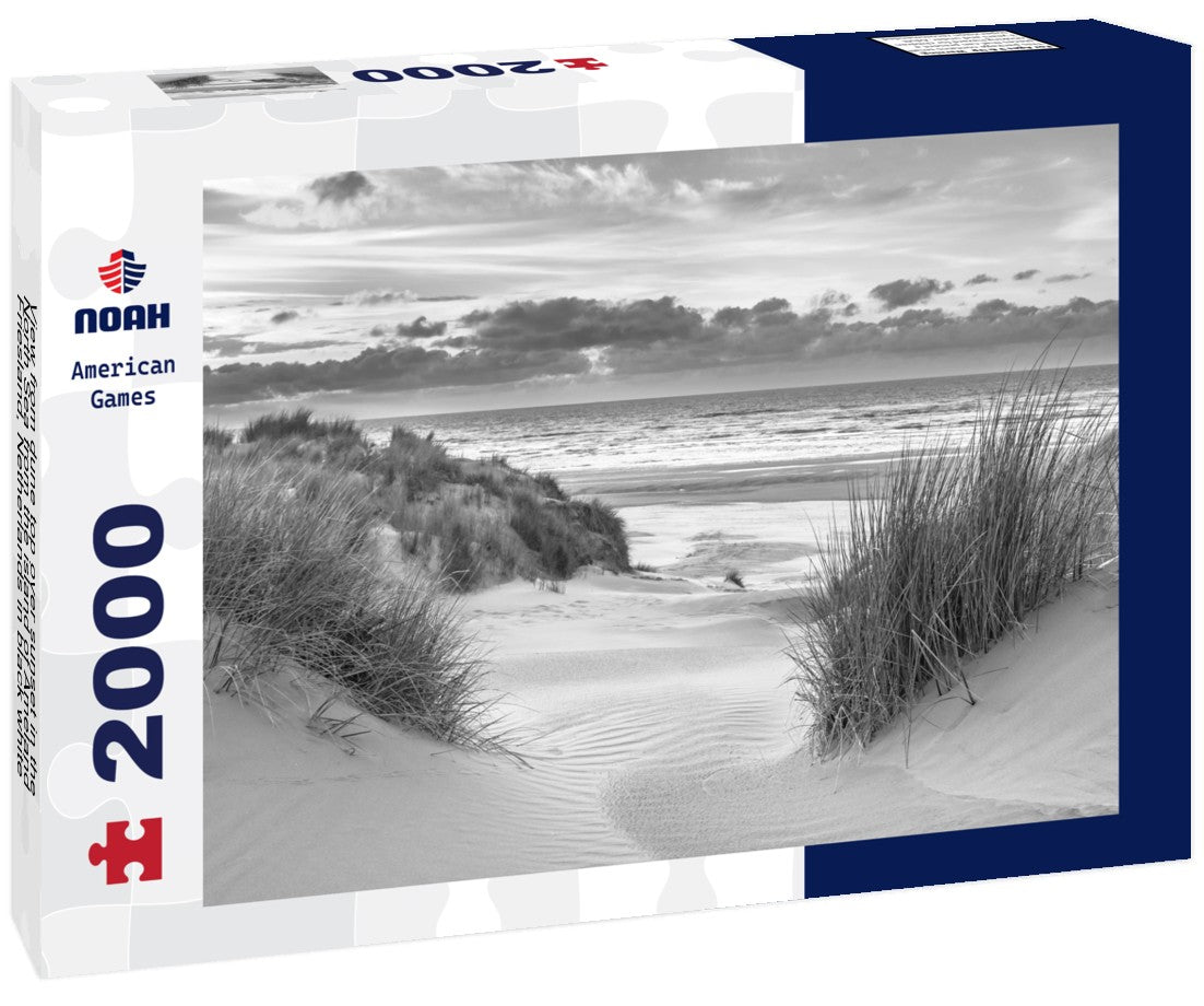 dune top over sunset in the North Sea from the island of Ameland, Friesland, Netherlands 2000pc PuzzleBlack and White