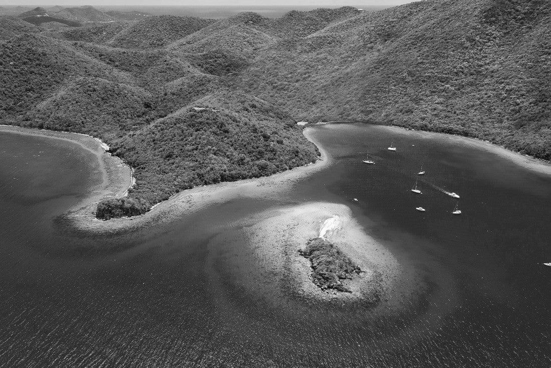 Noah Jigsaw Puzzle Waterlemon Cay with boats harboring in the bay on the island of St. John in the United States Virgin Islands National Park in black white 2000 pieces
