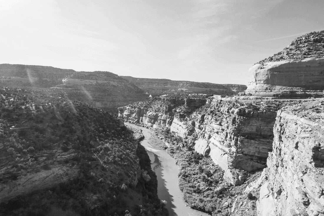 Beautiful Mountain Landscape in Colorado state, USA 2000pc PuzzleBlack and White