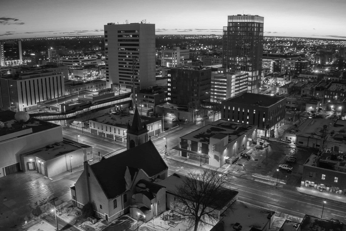 Aerial View of the Fargo Skyline at Dusk 2000pc PuzzleBlack and White