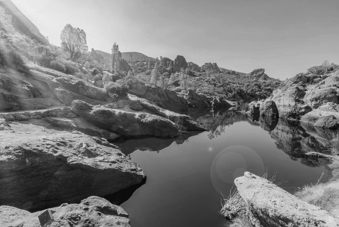 Noah Jigsaw Puzzle Lake Bear Gulch and rock formations, in Pinnacles National Park in California, the ruined remains of an extinct volcano on the San Andreas Fault in black white 2000 pieces