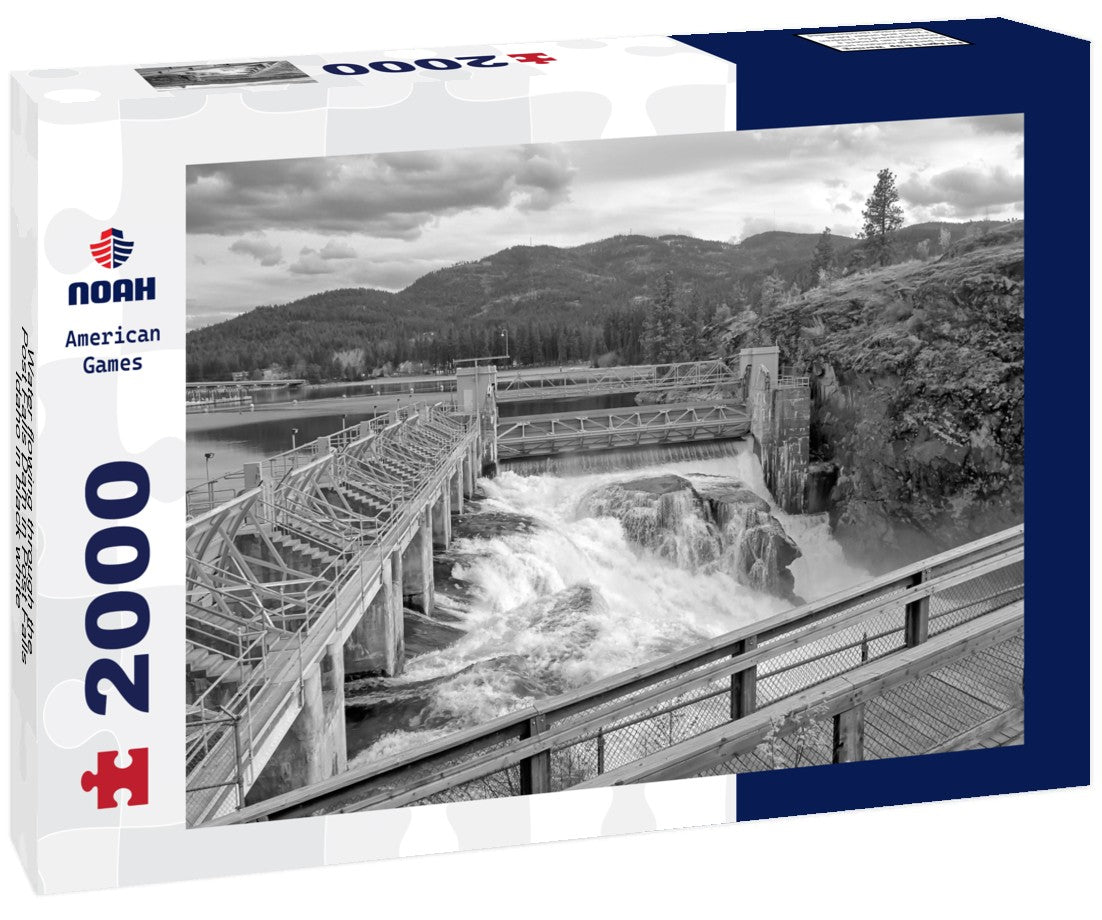 Water flowing through the Post Falls Dam in Post Falls, Idaho 2000pc PuzzleBlack and White
