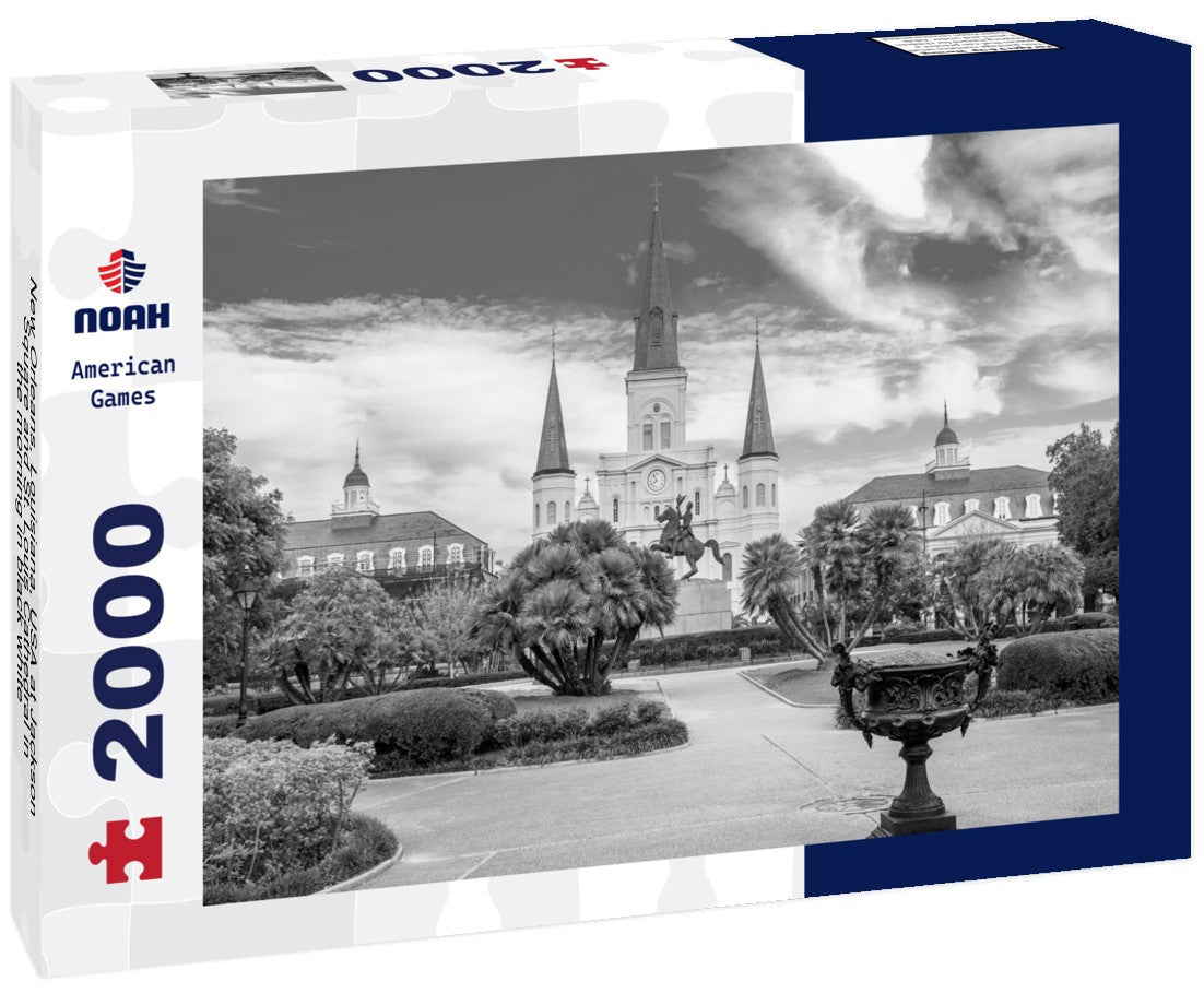 New Orleans, Louisiana, USA at Jackson Square and St. Louis Cathedral in the morning 2000pc PuzzleBlack and White