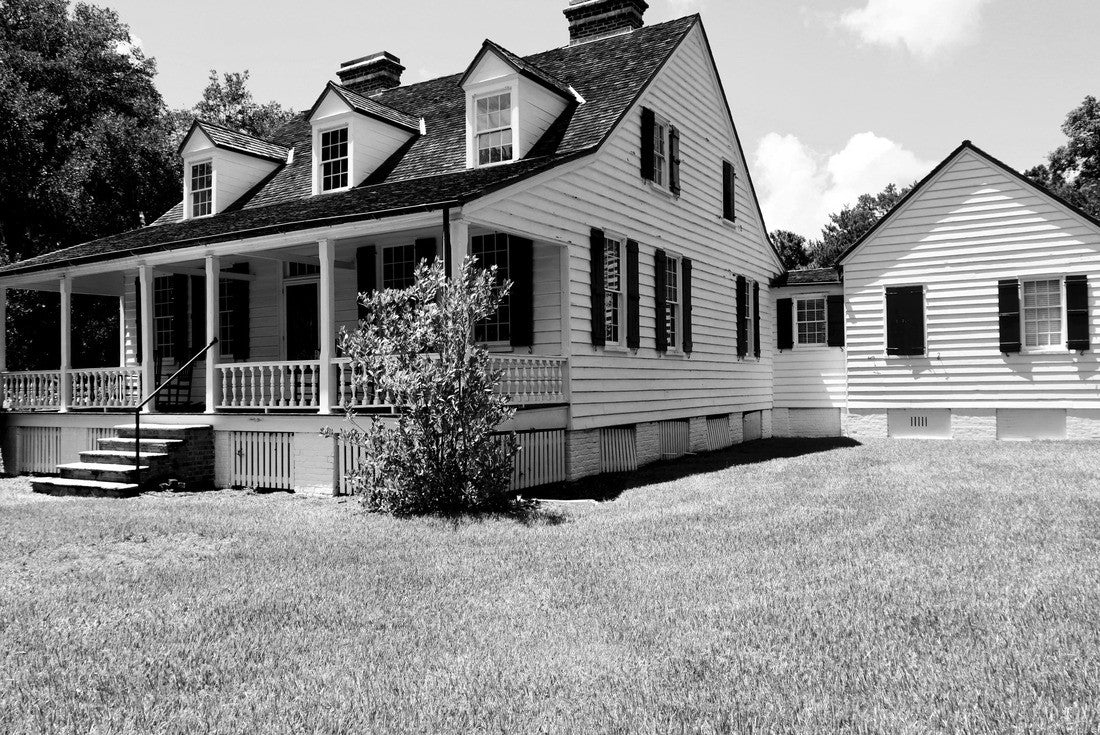 Charles Pinckney National Historic Site, Mount Pleasant, South Carolina: Preserves Charles Pinckney's Snee Farm plantation and country retreat. The Coastal Cottage with full-width front porch 2000pc PuzzleBlack and White