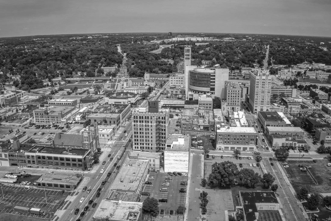 Aerial View of Downtown Pontiac, Michigan in Summer 2000pc PuzzleBlack and White