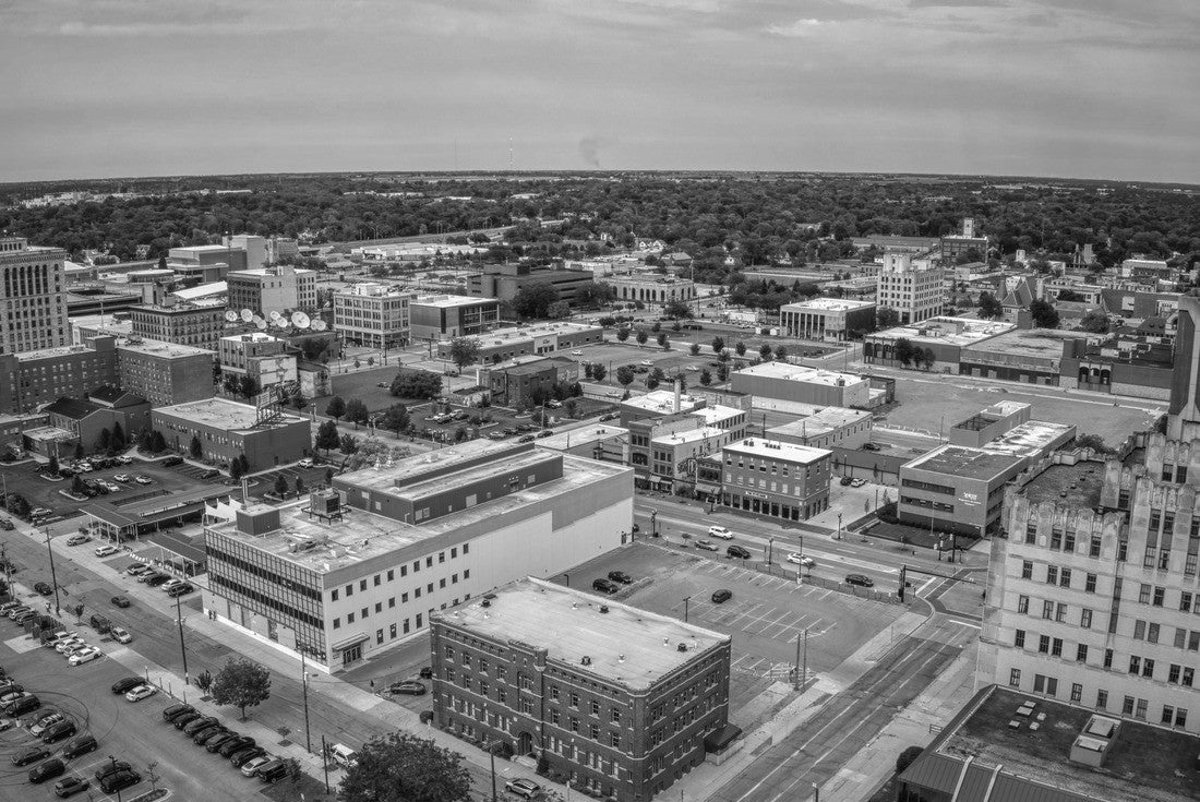 Aerial view of Saginaw, Michigan in summer 2000pc PuzzleBlack and White