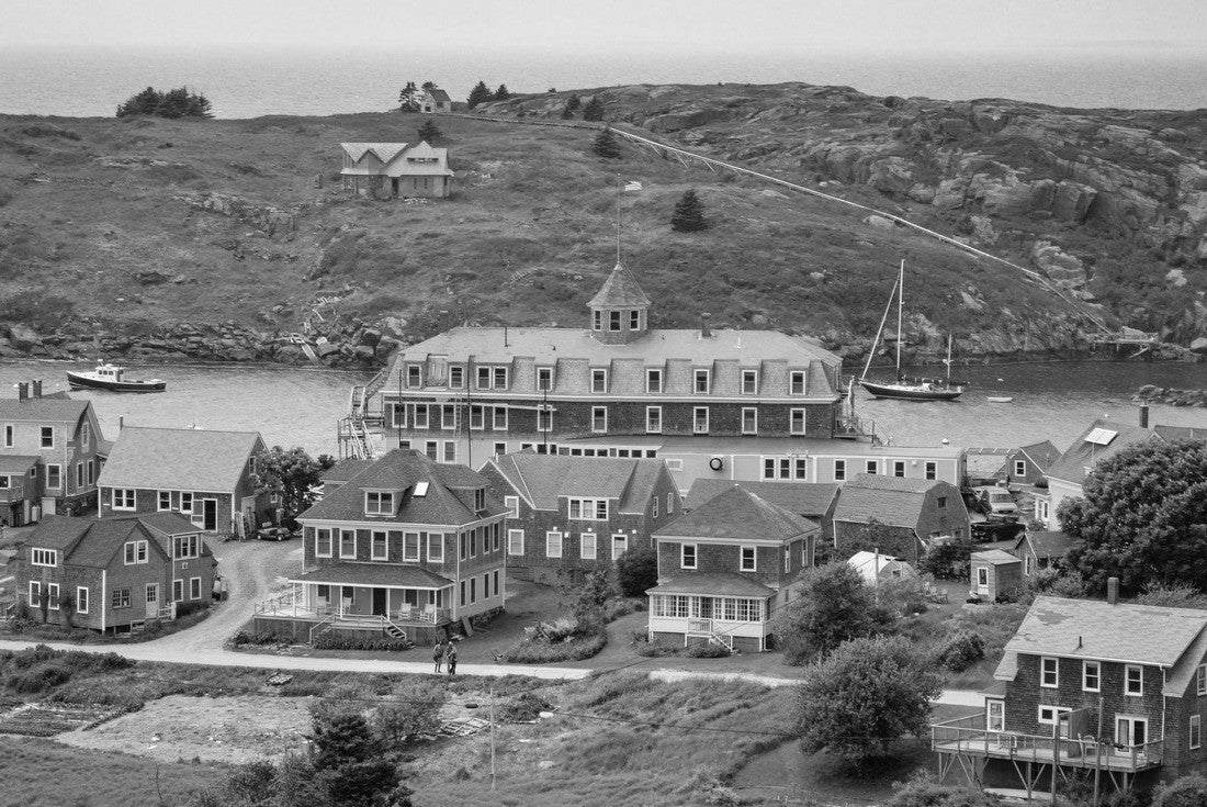Monhegan Island Maine View from the hill 2000pc PuzzleBlack and White