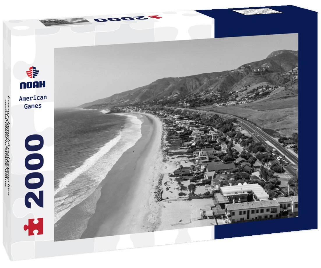 Luxury beachfront properties in Malibu, California, drone view 2000pc PuzzleBlack and White