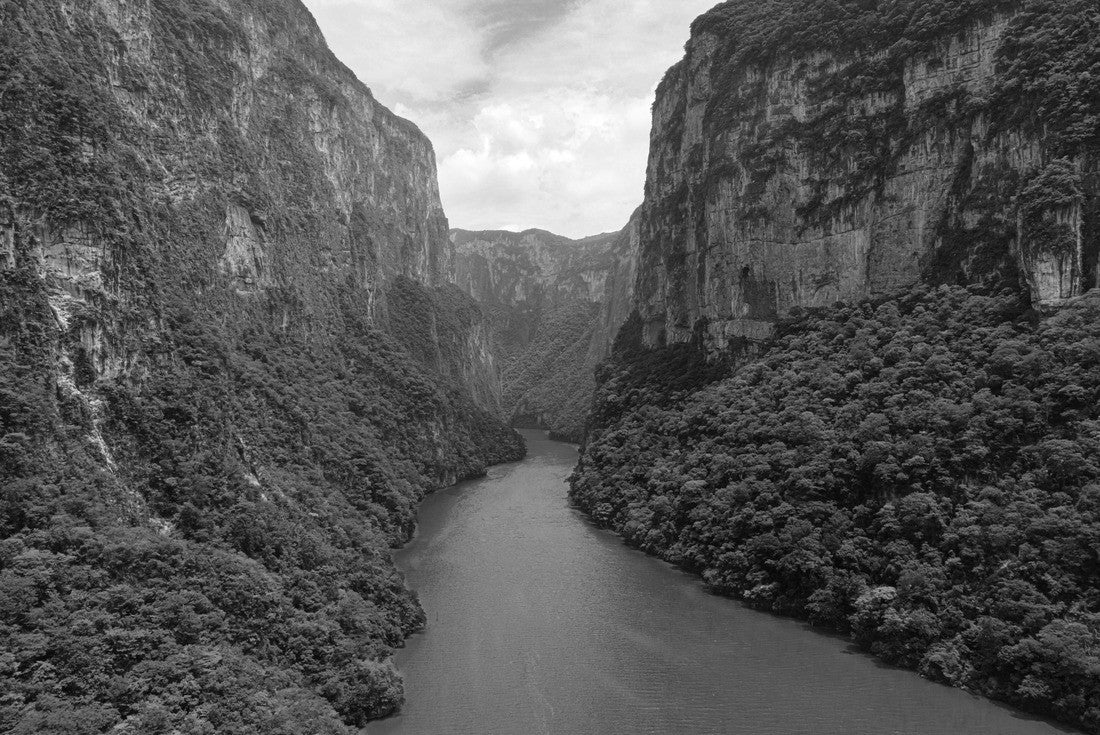 Sumidero Cliffs at Chiapa de Corzo, Chiapas, Mexico 2000pc PuzzleBlack and White