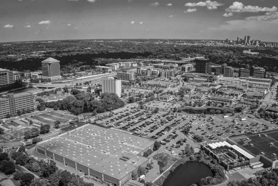 Aerial View of the Business District of St. Louis Park in the Twin Cities, Minnesota Metro 2000pc PuzzleBlack and White