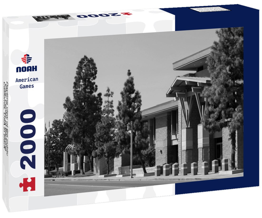 Daytime view of the public Civic Center of Banning, California, USA 2000pc PuzzleBlack and White