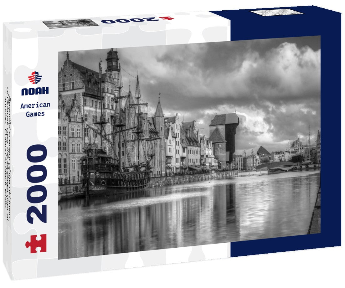 Beautiful scenery of the old town of Gdansk over the Motlawa river at sunrise, Poland 2000pc PuzzleBlack and White