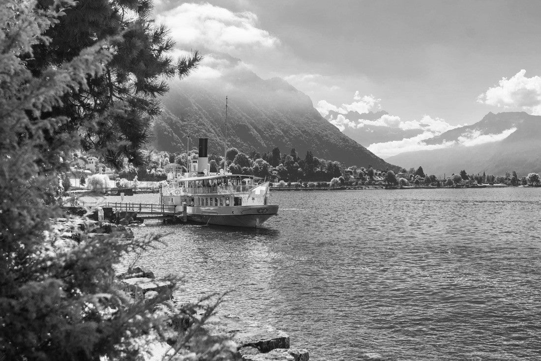 Noah Jigsaw Puzzle Ship on Lake Geneva, Switzerland in black white 2000 pieces