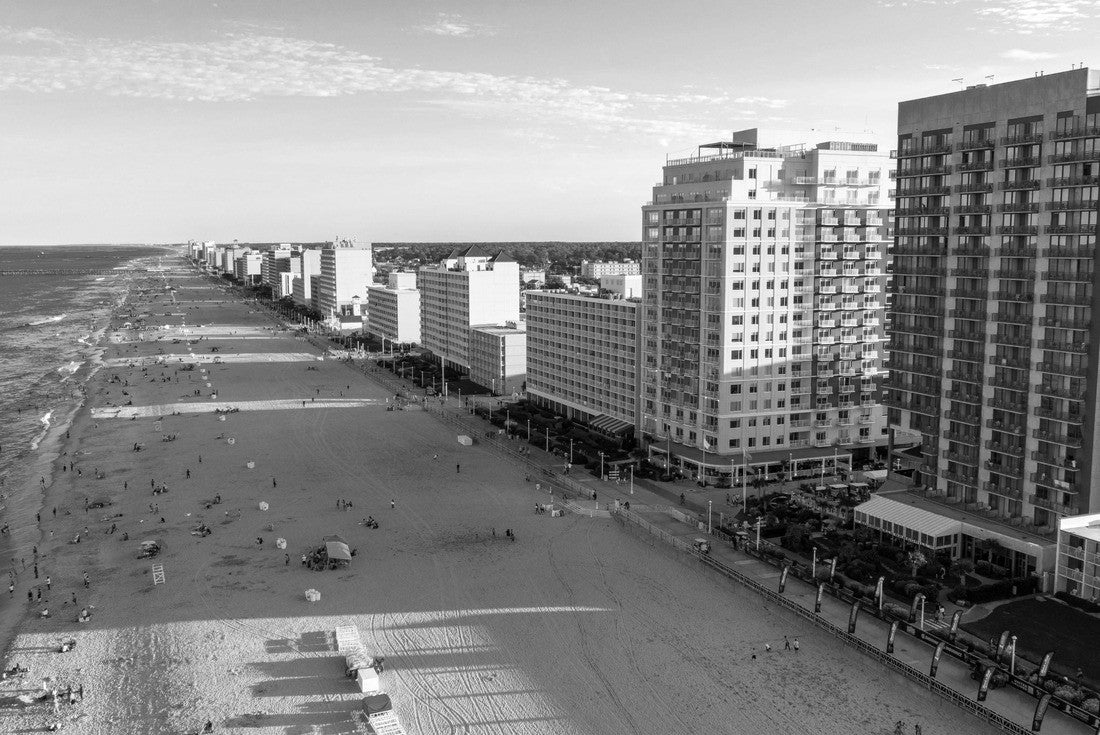 Noah Jigsaw Puzzle Virginia Beach oceanfront looking south at sunset in black white 2000 pieces