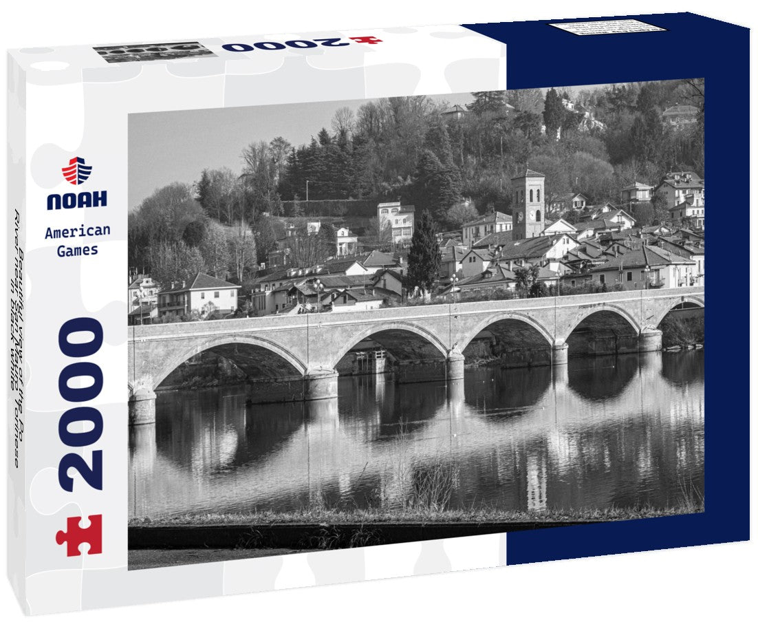 Beautiful view of the Po River near San Mauro Torinese 2000pc PuzzleBlack and White