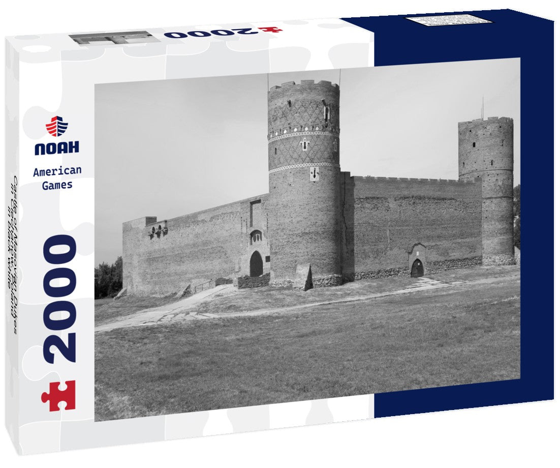 Castle of Masovian Dukes in Ciechanow. Poland 2000pc PuzzleBlack and White