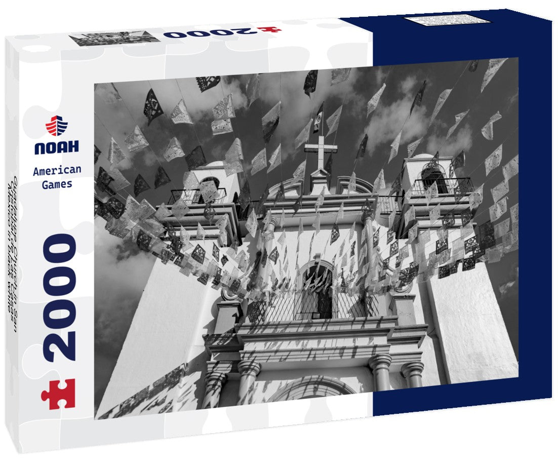 Guadalupe Church in San Cristobal de Las Casas, Mexico 2000pc PuzzleBlack and White