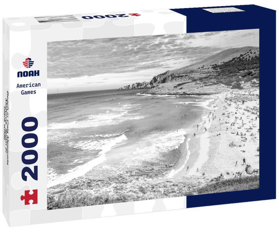 Beach in Cala Mesquida, Mallorca, Spain 2000pc PuzzleBlack and White