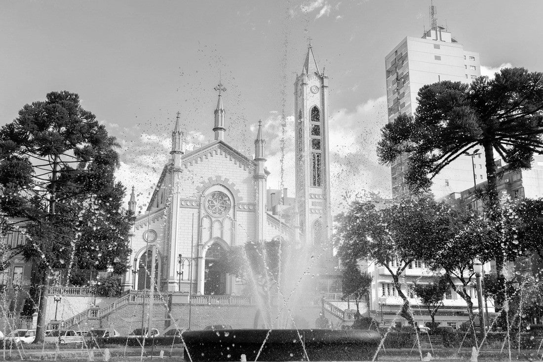 Caxias do Sul, Rio Grande do Sul, Brazil: Dante Alighieri Square in front of the cathedral church in Caxias do Sul City 2000pc PuzzleBlack and White