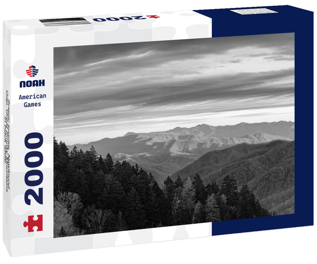 Scenic sunrise, Newfound Gap, Great Smoky Mountains 2000pc PuzzleBlack and White
