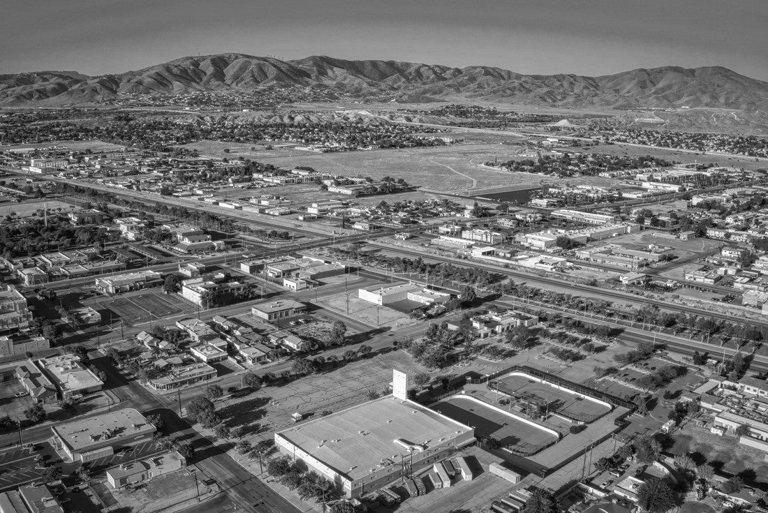 Aerial View of Downtown Palmdale, California 2000pc PuzzleBlack and White