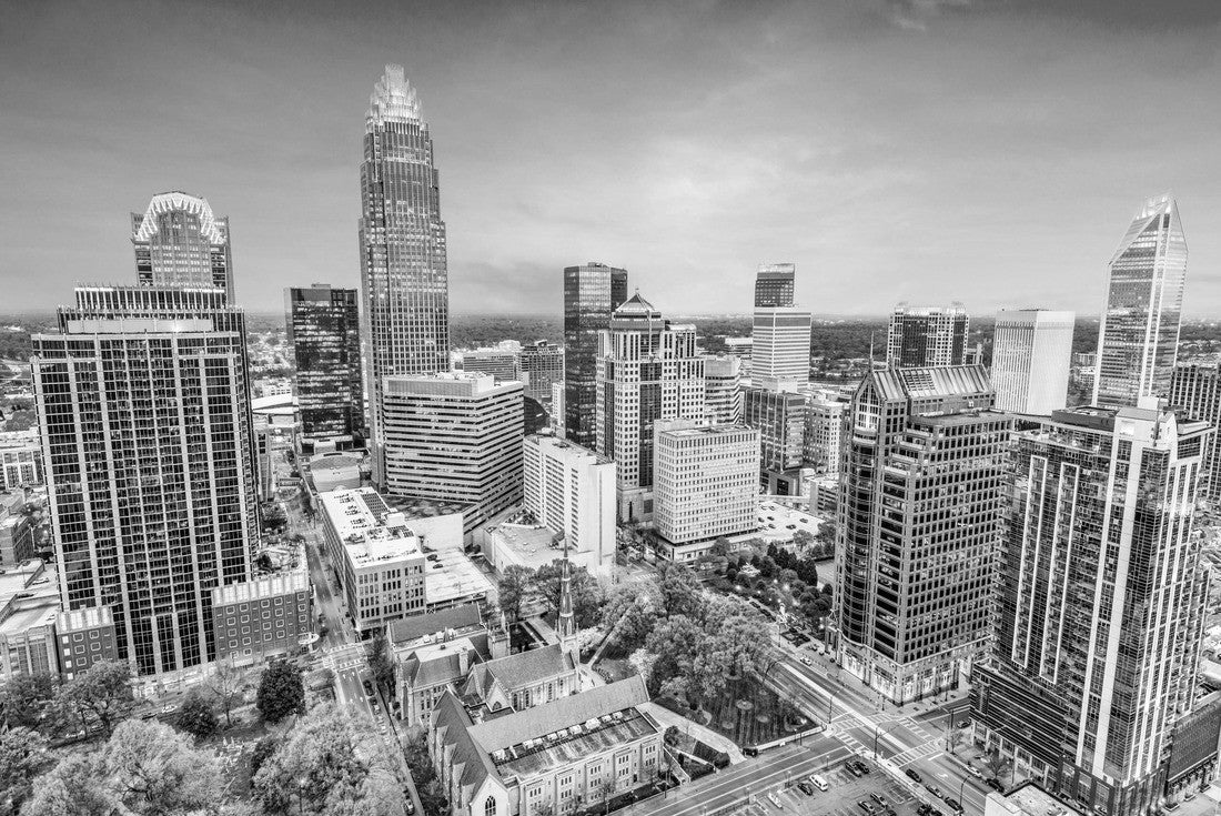 Charlotte, North Carolina, USA uptown cityscape at dusk 2000pc PuzzleBlack and White