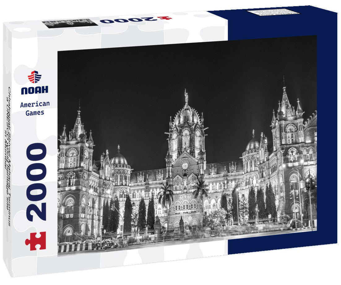 Chhatrapati Shivaji Maharaj Terminus, a UNESCO world heritage site in Mumbai - Maharashtra, India 2000pc PuzzleBlack and White