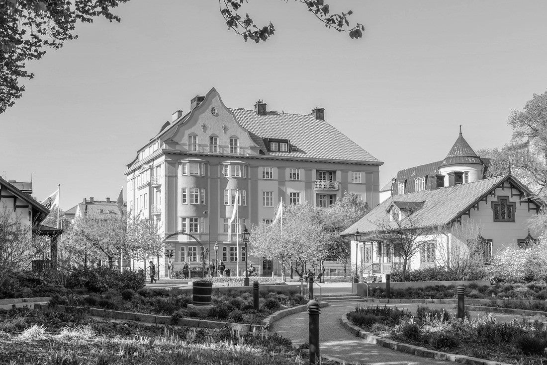 Spring in the idyllic park Tradgardsforeningen. This is a historic park in Linkoping, a famous university town in Sweden 2000pc PuzzleBlack and White